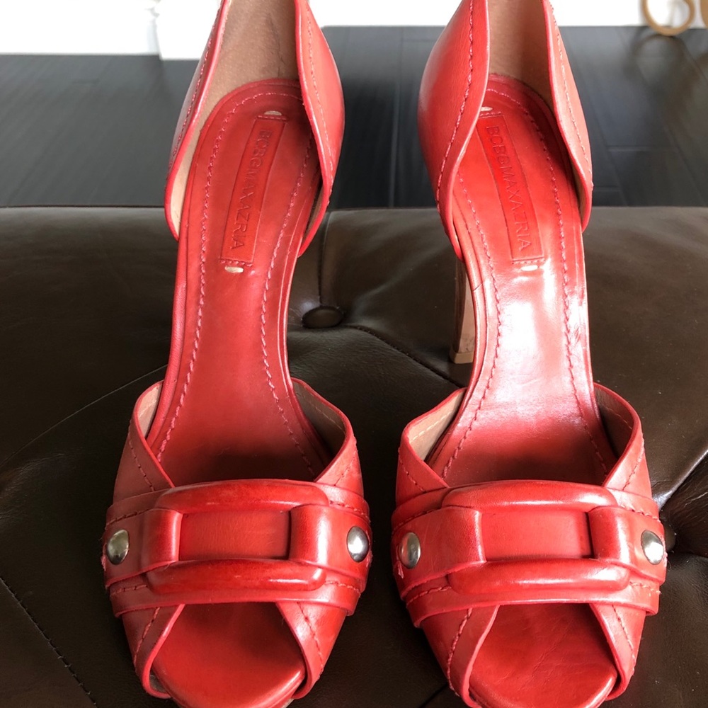 Bcbg max azria coral peep toe pump